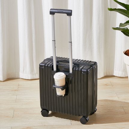 Q3 Portable zippered luggage for short trips